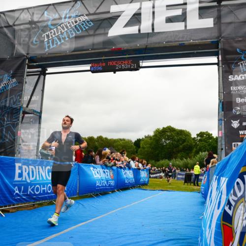 30.08.2026 - Elbe Triathlon Hamburg LAZAROV Photography http://msf.ph/oto/10081565 30.08.2026 11:23:21 Ziel 596, 693, 998, 1040, 1109 meine-sportfotos.de