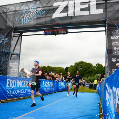 30.08.2026 - Elbe Triathlon Hamburg LAZAROV Photography http://msf.ph/oto/10081575 30.08.2026 11:23:27 Ziel 403, 404, 693, 998, 1023, 1109 meine-sportfotos.de