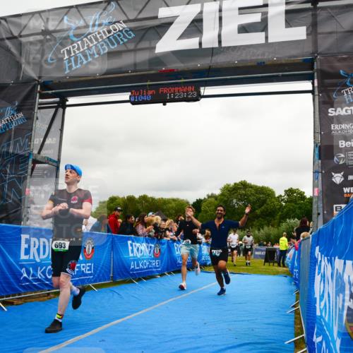 30.08.2026 - Elbe Triathlon Hamburg LAZAROV Photography http://msf.ph/oto/10081578 30.08.2026 11:23:28 Ziel 403, 404, 693, 998, 1023, 1109 meine-sportfotos.de