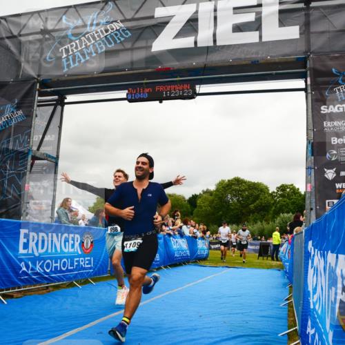 30.08.2026 - Elbe Triathlon Hamburg LAZAROV Photography http://msf.ph/oto/10081588 30.08.2026 11:23:28 Ziel 403, 404, 693, 998, 1023, 1109 meine-sportfotos.de