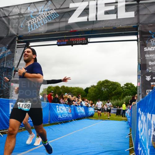 30.08.2026 - Elbe Triathlon Hamburg LAZAROV Photography http://msf.ph/oto/10081592 30.08.2026 11:23:29 Ziel 403, 404, 693, 998, 1023, 1109 meine-sportfotos.de