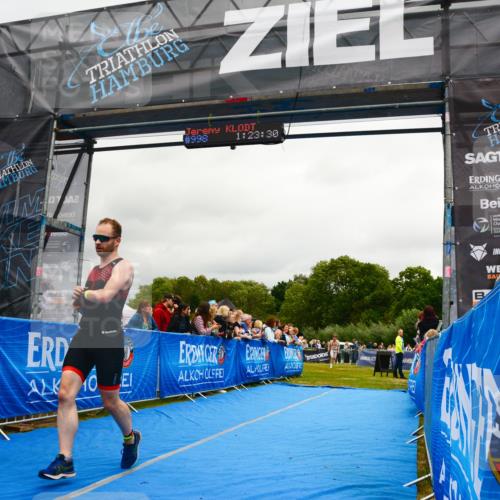 30.08.2026 - Elbe Triathlon Hamburg LAZAROV Photography http://msf.ph/oto/10081665 30.08.2026 11:23:39 Ziel 1015, 1232 meine-sportfotos.de