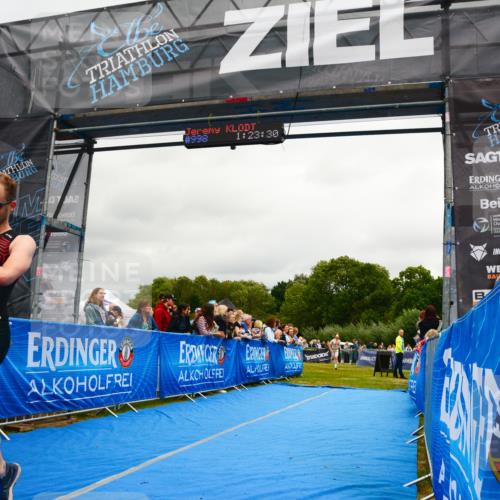 30.08.2026 - Elbe Triathlon Hamburg LAZAROV Photography http://msf.ph/oto/10081668 30.08.2026 11:23:40 Ziel 1015, 1232 meine-sportfotos.de
