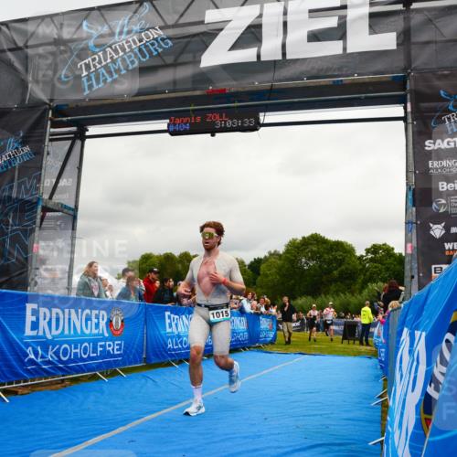 30.08.2026 - Elbe Triathlon Hamburg LAZAROV Photography http://msf.ph/oto/10081673 30.08.2026 11:23:46 Ziel 988, 1015, 1138 meine-sportfotos.de