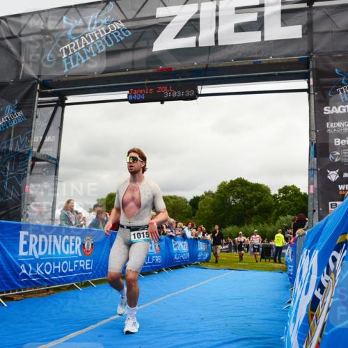 30.08.2026 - Elbe Triathlon Hamburg LAZAROV Photography http://msf.ph/oto/10081679 30.08.2026 11:23:47 Ziel 988, 1015, 1104, 1138 meine-sportfotos.de