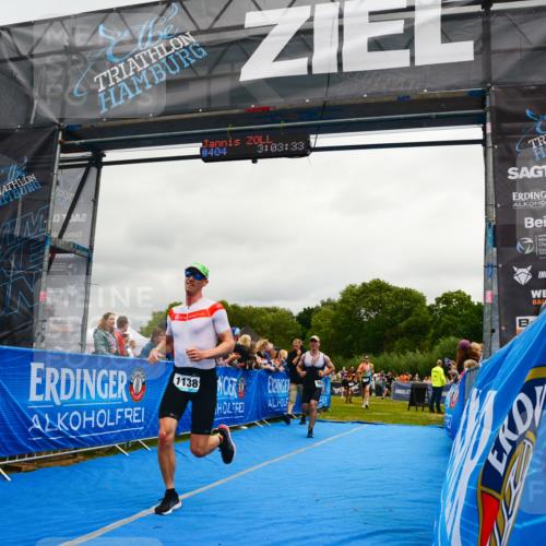 30.08.2026 - Elbe Triathlon Hamburg LAZAROV Photography http://msf.ph/oto/10081687 30.08.2026 11:23:50 Ziel 988, 1006, 1015, 1104, 1138 meine-sportfotos.de