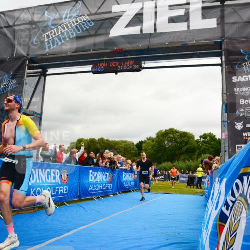 30.08.2026 - Elbe Triathlon Hamburg LAZAROV Photography http://msf.ph/oto/10081721 30.08.2026 11:23:55 Ziel 472, 988, 1006, 1104 meine-sportfotos.de