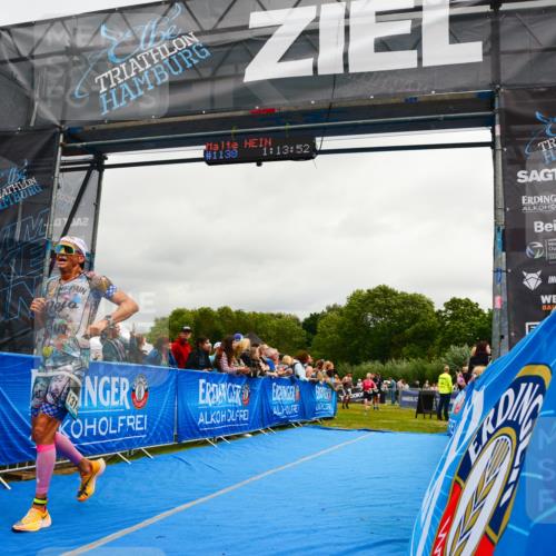 30.08.2026 - Elbe Triathlon Hamburg LAZAROV Photography http://msf.ph/oto/10081773 30.08.2026 11:24:10 Ziel 734, 883, 1314 meine-sportfotos.de