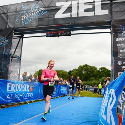 30.08.2026 - Elbe Triathlon Hamburg LAZAROV Photography http://msf.ph/oto/10081782 30.08.2026 11:24:16 Ziel 608, 674, 734, 883 meine-sportfotos.de