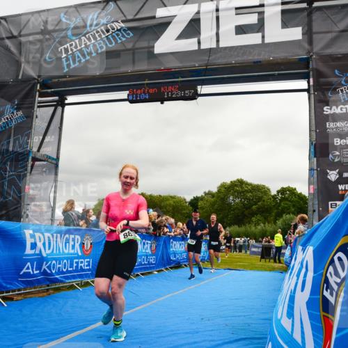 30.08.2026 - Elbe Triathlon Hamburg LAZAROV Photography http://msf.ph/oto/10081784 30.08.2026 11:24:16 Ziel 608, 674, 734, 883 meine-sportfotos.de