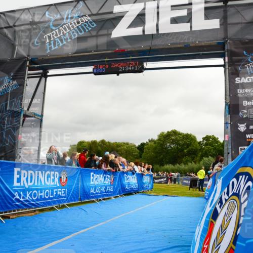 30.08.2026 - Elbe Triathlon Hamburg LAZAROV Photography http://msf.ph/oto/10081870 30.08.2026 11:24:31 Ziel 898, 1073 meine-sportfotos.de