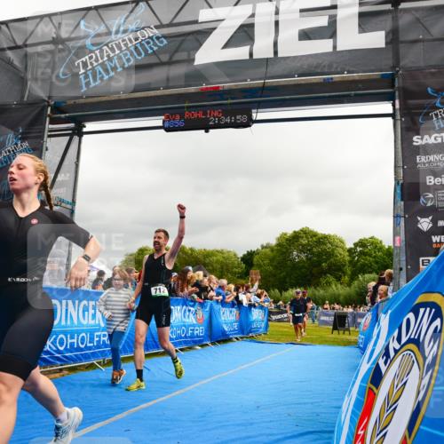 30.08.2026 - Elbe Triathlon Hamburg LAZAROV Photography http://msf.ph/oto/10081891 30.08.2026 11:24:57 Ziel 712, 736, 786, 856, 1208 meine-sportfotos.de