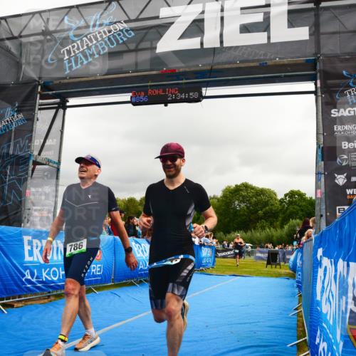 30.08.2026 - Elbe Triathlon Hamburg LAZAROV Photography http://msf.ph/oto/10081918 30.08.2026 11:25:02 Ziel 605, 736, 786, 1208 meine-sportfotos.de