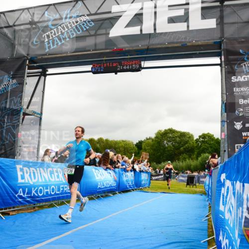 30.08.2026 - Elbe Triathlon Hamburg LAZAROV Photography http://msf.ph/oto/10081927 30.08.2026 11:25:03 Ziel 605, 736, 786, 1208 meine-sportfotos.de