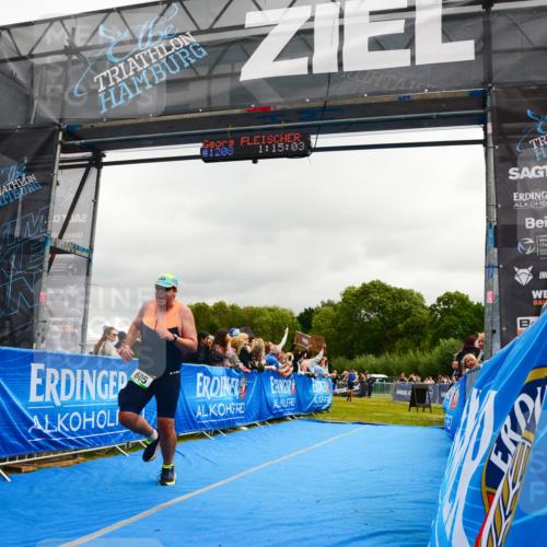 30.08.2026 - Elbe Triathlon Hamburg LAZAROV Photography http://msf.ph/oto/10081942 30.08.2026 11:25:07 Ziel 605, 736 meine-sportfotos.de