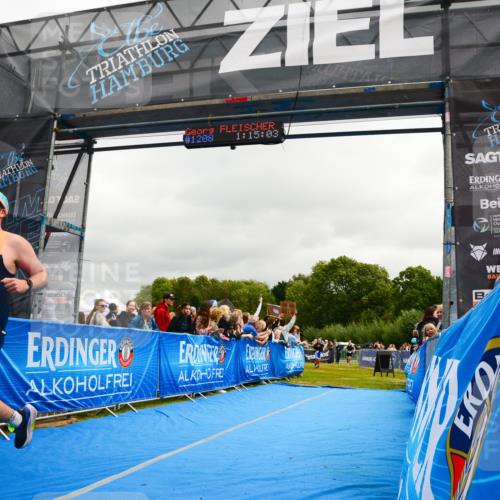 30.08.2026 - Elbe Triathlon Hamburg LAZAROV Photography http://msf.ph/oto/10081949 30.08.2026 11:25:08 Ziel 605, 783, 993 meine-sportfotos.de