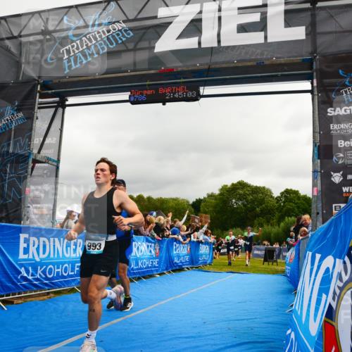 30.08.2026 - Elbe Triathlon Hamburg LAZAROV Photography http://msf.ph/oto/10081956 30.08.2026 11:25:17 Ziel 475, 618, 721, 783, 993, 1007 meine-sportfotos.de