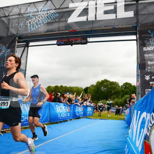 30.08.2026 - Elbe Triathlon Hamburg LAZAROV Photography http://msf.ph/oto/10081960 30.08.2026 11:25:17 Ziel 475, 618, 721, 783, 993, 1007 meine-sportfotos.de