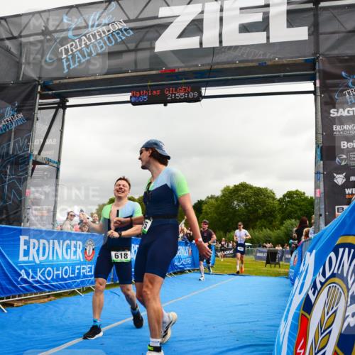 30.08.2026 - Elbe Triathlon Hamburg LAZAROV Photography http://msf.ph/oto/10081975 30.08.2026 11:25:22 Ziel 475, 618, 721, 1007 meine-sportfotos.de