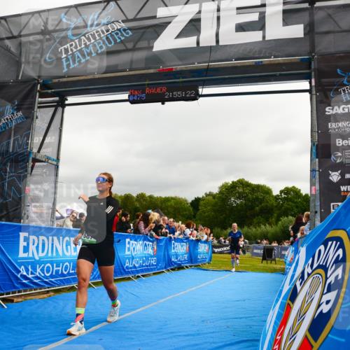 30.08.2026 - Elbe Triathlon Hamburg LAZAROV Photography http://msf.ph/oto/10081998 30.08.2026 11:25:37 Ziel 887, 1096, 1144, 1290, 1896 meine-sportfotos.de