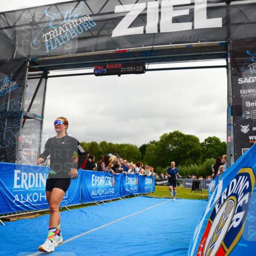 30.08.2026 - Elbe Triathlon Hamburg LAZAROV Photography http://msf.ph/oto/10082002 30.08.2026 11:25:38 Ziel 887, 1144, 1290, 1896 meine-sportfotos.de