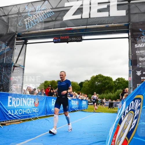 30.08.2026 - Elbe Triathlon Hamburg LAZAROV Photography http://msf.ph/oto/10082008 30.08.2026 11:25:40 Ziel 887, 1144, 1290, 1896 meine-sportfotos.de