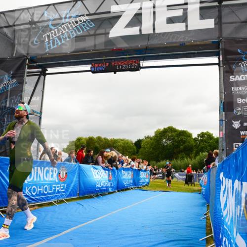 30.08.2026 - Elbe Triathlon Hamburg LAZAROV Photography http://msf.ph/oto/10082045 30.08.2026 11:25:45 Ziel 556, 576, 948, 1144, 1896 meine-sportfotos.de
