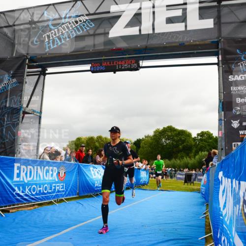 30.08.2026 - Elbe Triathlon Hamburg LAZAROV Photography http://msf.ph/oto/10082049 30.08.2026 11:25:49 Ziel 556, 576, 948 meine-sportfotos.de