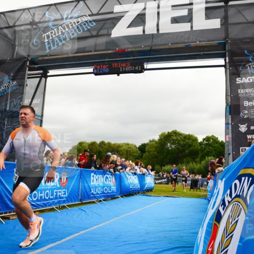 30.08.2026 - Elbe Triathlon Hamburg LAZAROV Photography http://msf.ph/oto/10082093 30.08.2026 11:26:01 Ziel 602, 1176, 1219 meine-sportfotos.de