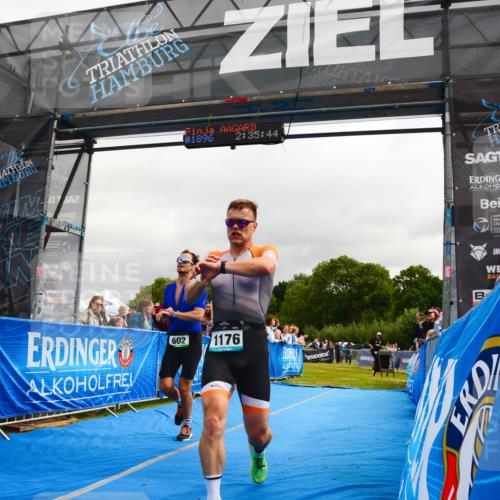 30.08.2026 - Elbe Triathlon Hamburg LAZAROV Photography http://msf.ph/oto/10082109 30.08.2026 11:26:06 Ziel 602, 1176 meine-sportfotos.de