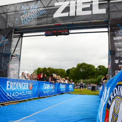 30.08.2026 - Elbe Triathlon Hamburg LAZAROV Photography http://msf.ph/oto/10082123 30.08.2026 11:26:18 Ziel 1079, 1198, 1217, 1292 meine-sportfotos.de