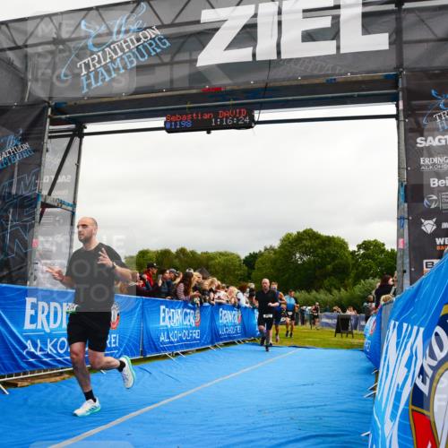 30.08.2026 - Elbe Triathlon Hamburg LAZAROV Photography http://msf.ph/oto/10082158 30.08.2026 11:26:33 Ziel 457, 514, 782, 1249 meine-sportfotos.de