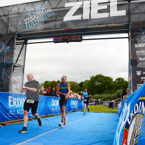 30.08.2026 - Elbe Triathlon Hamburg LAZAROV Photography http://msf.ph/oto/10082169 30.08.2026 11:26:35 Ziel 457, 514, 782, 1249 meine-sportfotos.de