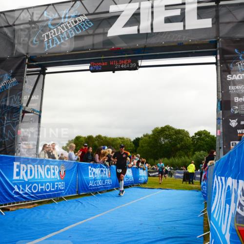 30.08.2026 - Elbe Triathlon Hamburg LAZAROV Photography http://msf.ph/oto/10082227 30.08.2026 11:27:01 Ziel 702, 1110, 1172, 1194, 1275 meine-sportfotos.de