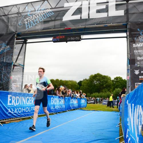 30.08.2026 - Elbe Triathlon Hamburg LAZAROV Photography http://msf.ph/oto/10082271 30.08.2026 11:27:10 Ziel 1110, 1194, 1320 meine-sportfotos.de