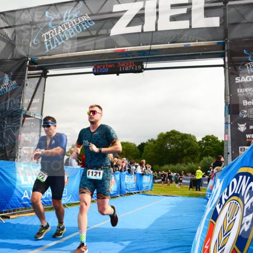 30.08.2026 - Elbe Triathlon Hamburg LAZAROV Photography http://msf.ph/oto/10082311 30.08.2026 11:27:36 Ziel 672, 1074, 1121, 1134, 1178 meine-sportfotos.de