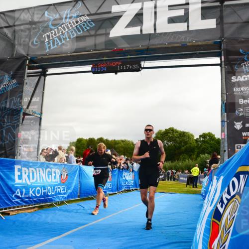 30.08.2026 - Elbe Triathlon Hamburg LAZAROV Photography http://msf.ph/oto/10082332 30.08.2026 11:27:44 Ziel 364, 1074 meine-sportfotos.de