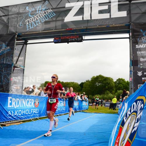 30.08.2026 - Elbe Triathlon Hamburg LAZAROV Photography http://msf.ph/oto/10082345 30.08.2026 11:27:54 Ziel 587, 874, 953, 1065, 1068 meine-sportfotos.de