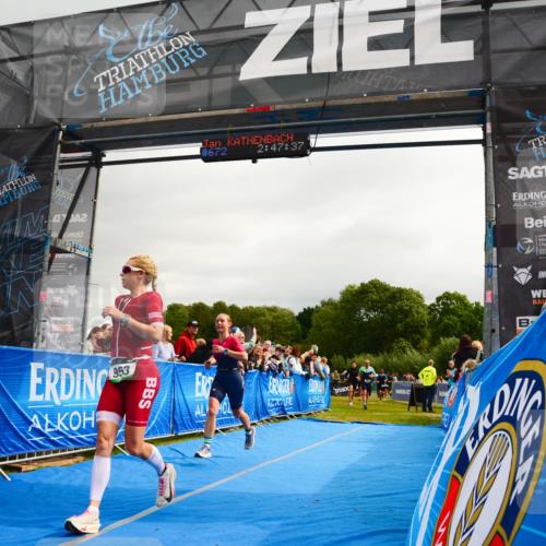 30.08.2026 - Elbe Triathlon Hamburg LAZAROV Photography http://msf.ph/oto/10082348 30.08.2026 11:27:55 Ziel 587, 874, 953, 1065, 1068, 1103 meine-sportfotos.de