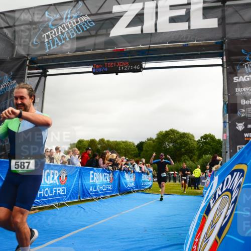 30.08.2026 - Elbe Triathlon Hamburg LAZAROV Photography http://msf.ph/oto/10082379 30.08.2026 11:28:01 Ziel 587, 754, 1065, 1068, 1103 meine-sportfotos.de