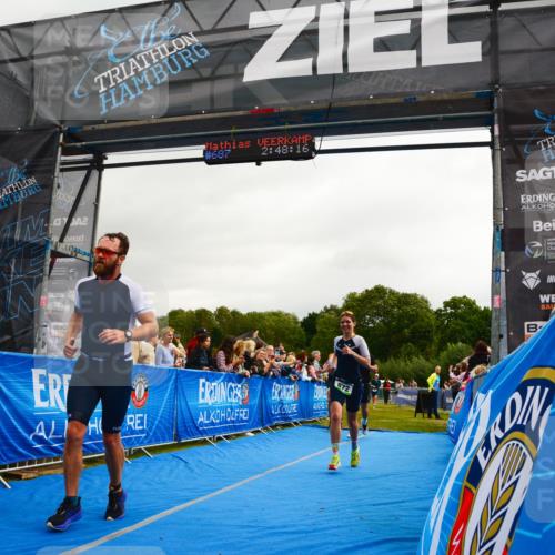 30.08.2026 - Elbe Triathlon Hamburg LAZAROV Photography http://msf.ph/oto/10082435 30.08.2026 11:28:31 Ziel 715, 866, 872, 1206, 1233 meine-sportfotos.de