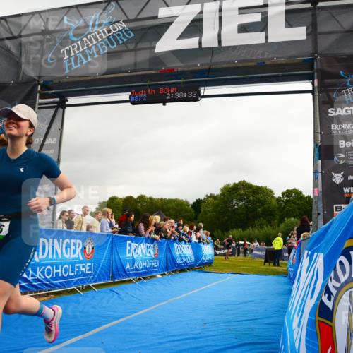 30.08.2026 - Elbe Triathlon Hamburg LAZAROV Photography http://msf.ph/oto/10082474 30.08.2026 11:28:39 Ziel 866 meine-sportfotos.de
