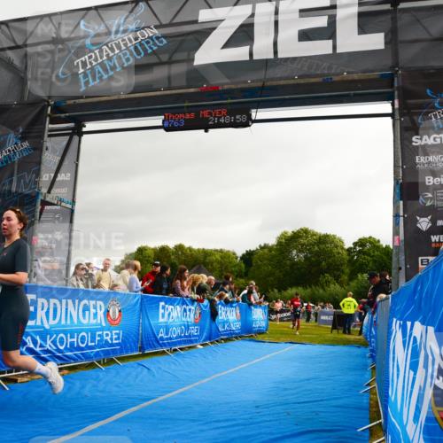 30.08.2026 - Elbe Triathlon Hamburg LAZAROV Photography http://msf.ph/oto/10082526 30.08.2026 11:29:17 Ziel 799, 1280 meine-sportfotos.de