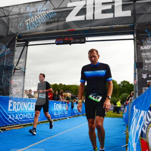 30.08.2026 - Elbe Triathlon Hamburg LAZAROV Photography http://msf.ph/oto/10082550 30.08.2026 11:29:32 Ziel 749, 1078, 1183 meine-sportfotos.de