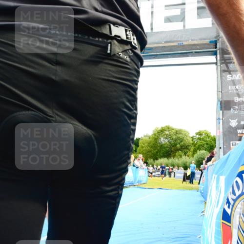 30.08.2026 - Elbe Triathlon Hamburg LAZAROV Photography http://msf.ph/oto/10082555 30.08.2026 11:29:36 Ziel 659, 1078, 1183 meine-sportfotos.de