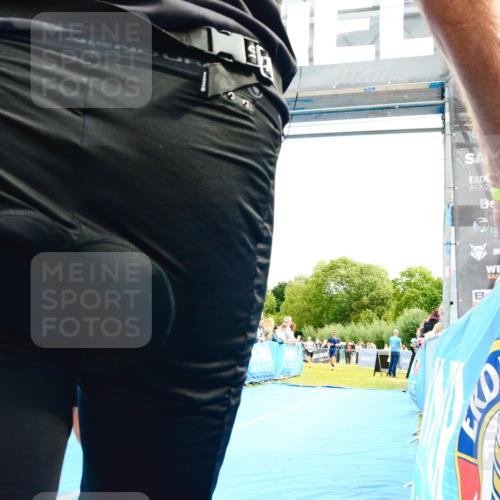 30.08.2026 - Elbe Triathlon Hamburg LAZAROV Photography http://msf.ph/oto/10082556 30.08.2026 11:29:36 Ziel 659, 1078, 1183 meine-sportfotos.de