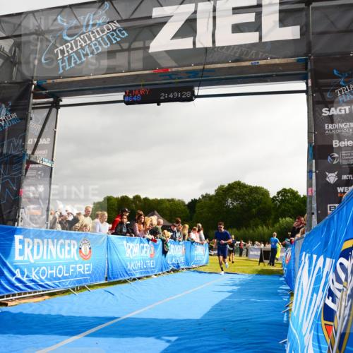 30.08.2026 - Elbe Triathlon Hamburg LAZAROV Photography http://msf.ph/oto/10082572 30.08.2026 11:29:41 Ziel 635, 659 meine-sportfotos.de