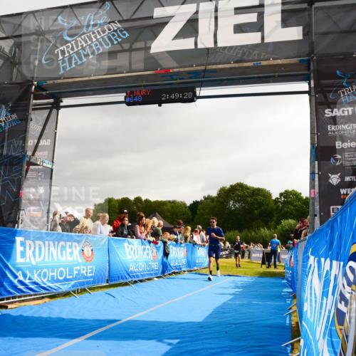 30.08.2026 - Elbe Triathlon Hamburg LAZAROV Photography http://msf.ph/oto/10082579 30.08.2026 11:29:42 Ziel 635, 659 meine-sportfotos.de
