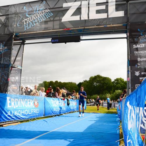 30.08.2026 - Elbe Triathlon Hamburg LAZAROV Photography http://msf.ph/oto/10082584 30.08.2026 11:29:42 Ziel 635, 659 meine-sportfotos.de