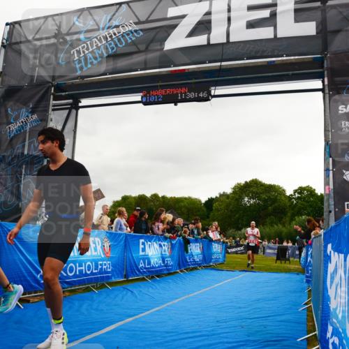 30.08.2026 - Elbe Triathlon Hamburg LAZAROV Photography http://msf.ph/oto/10082730 30.08.2026 11:31:01 Ziel 1018, 1306, 1442 meine-sportfotos.de